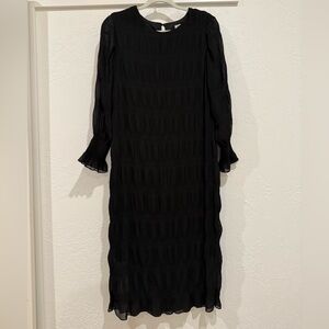 Elegant Black Textured Women's Long Sleeve Dress One Size